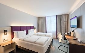 AZIMUT Hotel Vienna